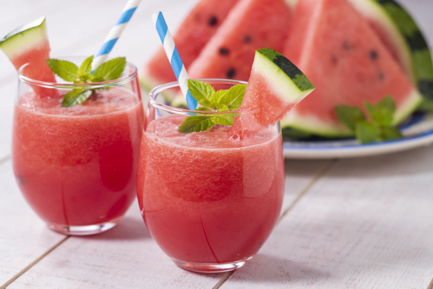 Unlock Watermelon Juice: Your Guide to Nutrients & Wellness